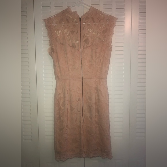 Beautiful Spring Dress - Picture 2 of 6